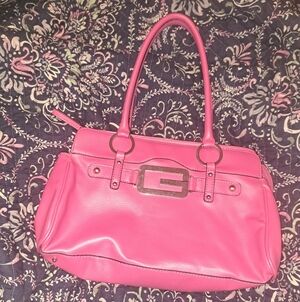 Y2K Vintage GUESS Leather Handbag